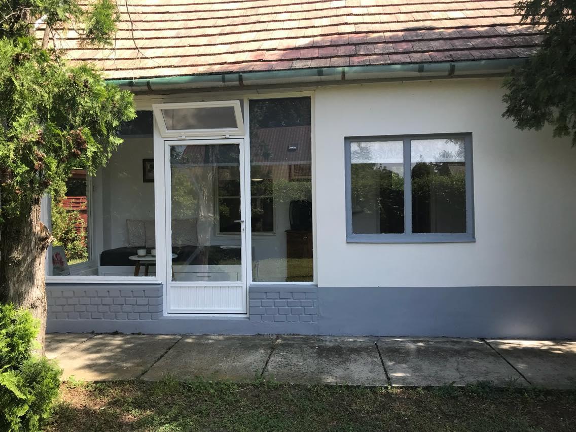 Retro ház Hostal Balatonszabadi Fürdőtelep Exterior foto
